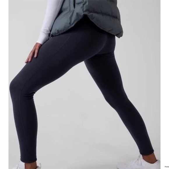 ATHLETA Altitude Tight Stretch Fleece Tight Fleece Leggings Black Size 2X - Picture 3 of 13